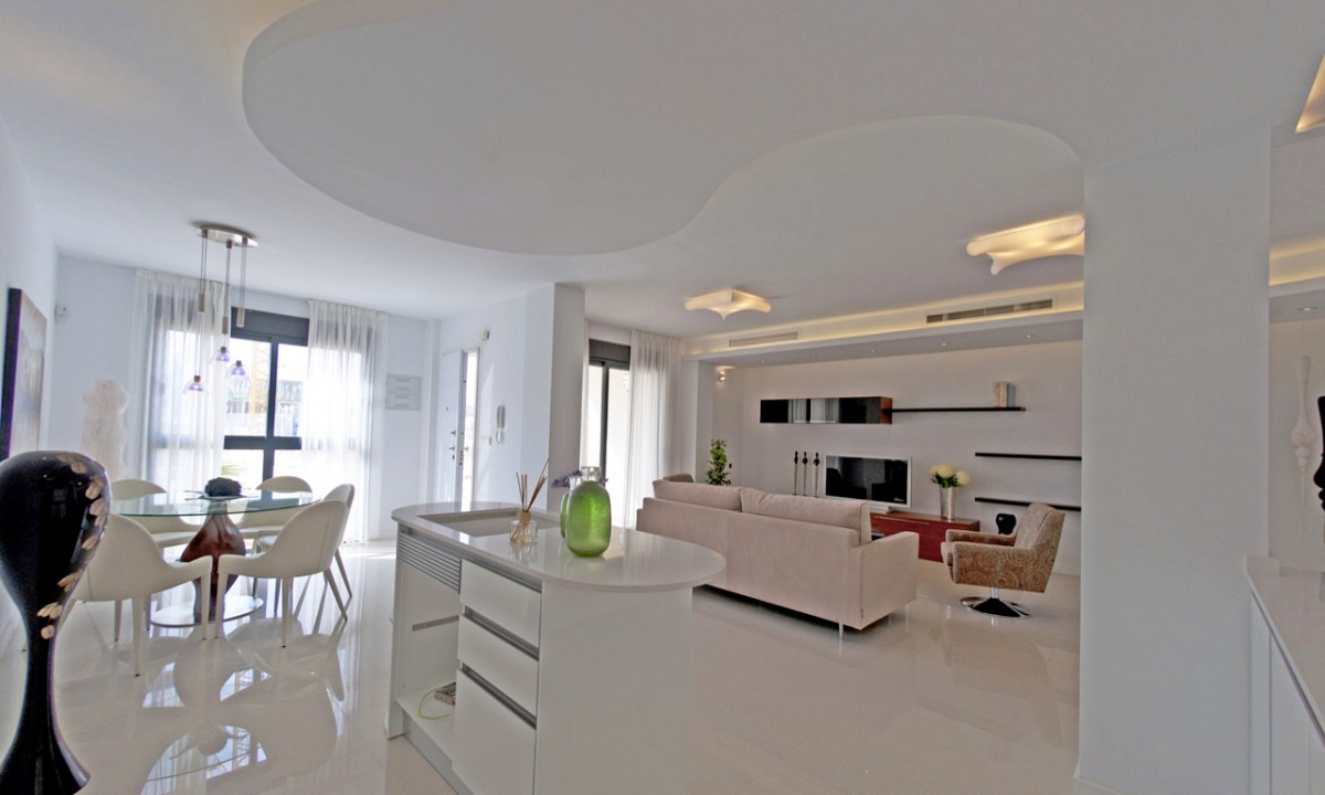 Apartamentos - Crystal Garden / Costa Blanca